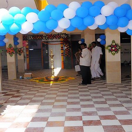 ホテルHariharan Residency - Poonamallee チェンナイ エクステリア 写真